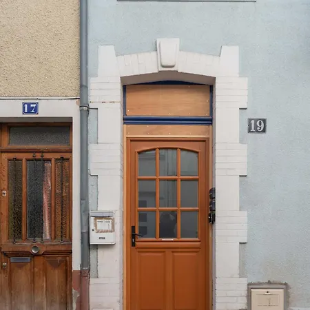 Villa Poe-Tehani - Appartements Design - Centre Ville Vichy Exterior photo