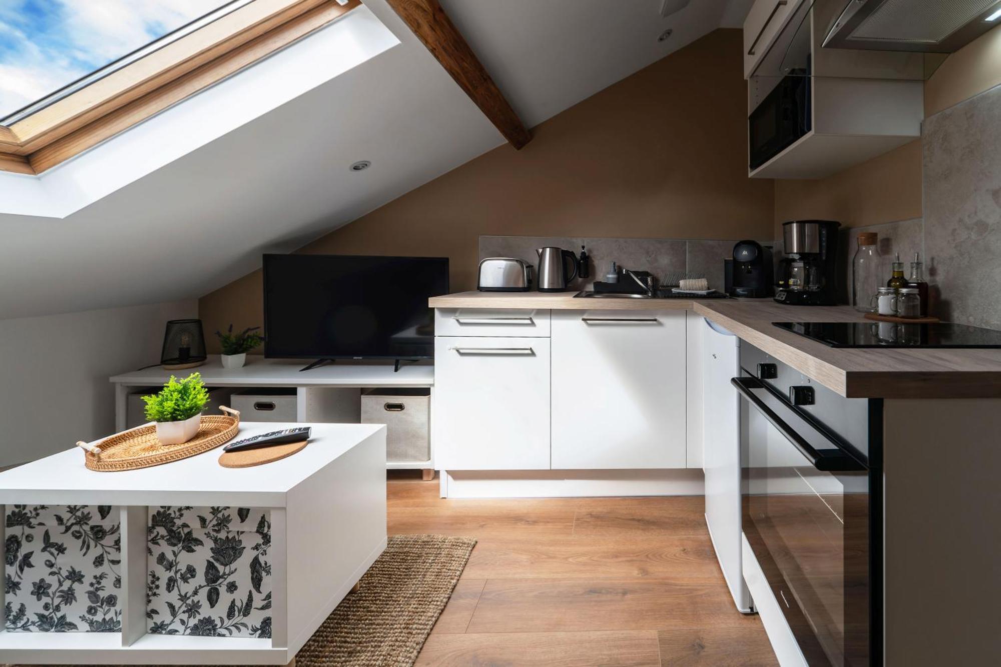 Poe-tehani - Design - Centre Apartment Vichy