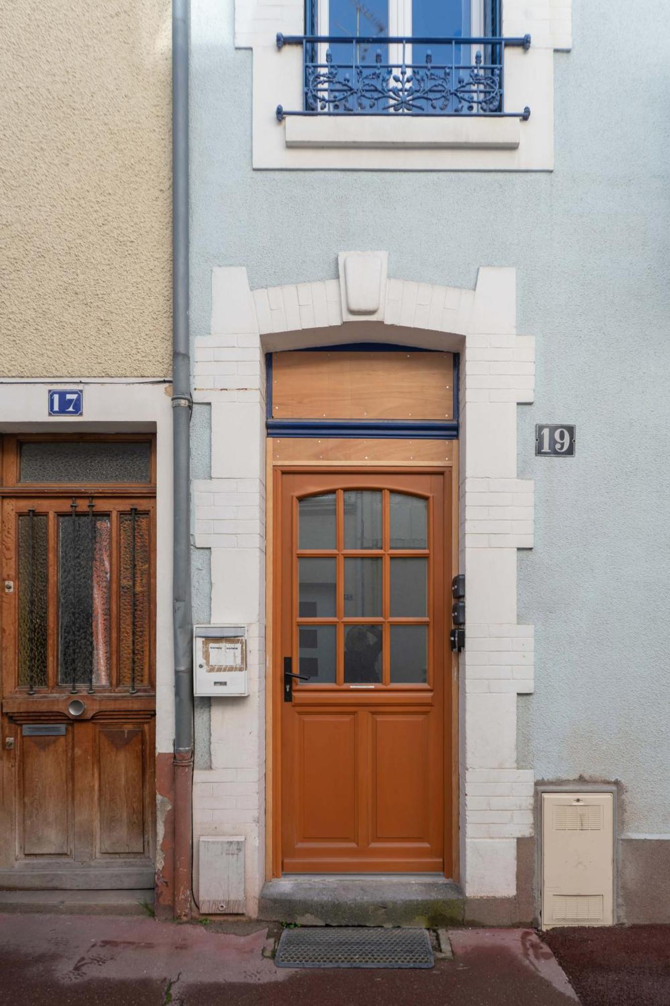 Poe-tehani - Design - Centre Apartment Vichy