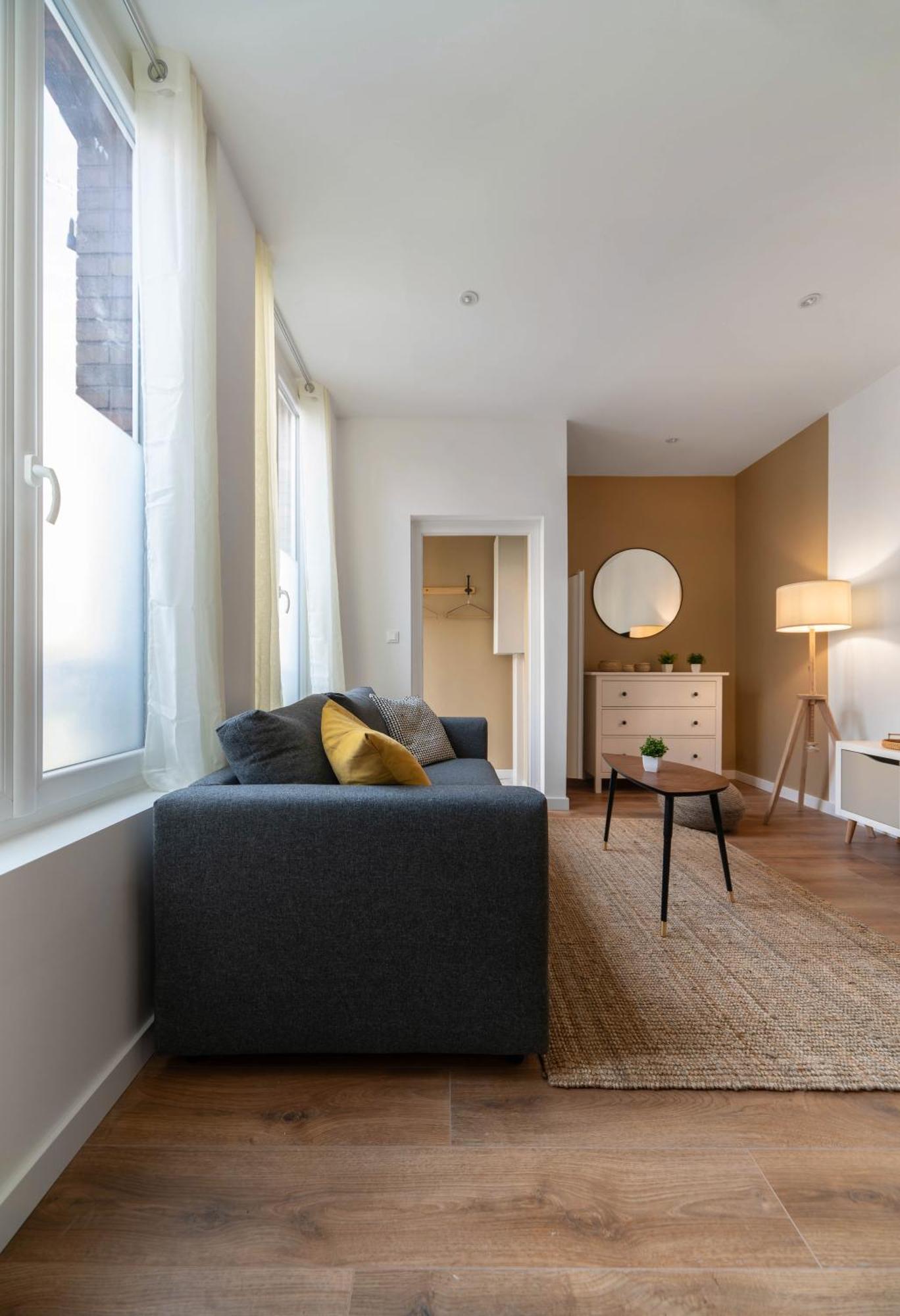 Poe-tehani - Design - Centre Apartment