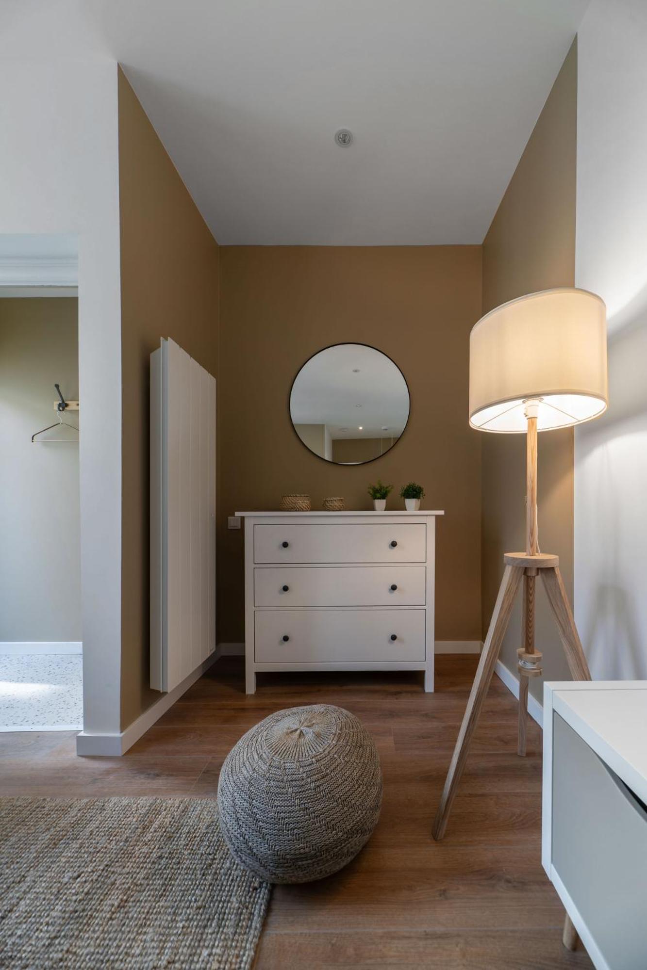 Poe-tehani - Design - Centre Apartment