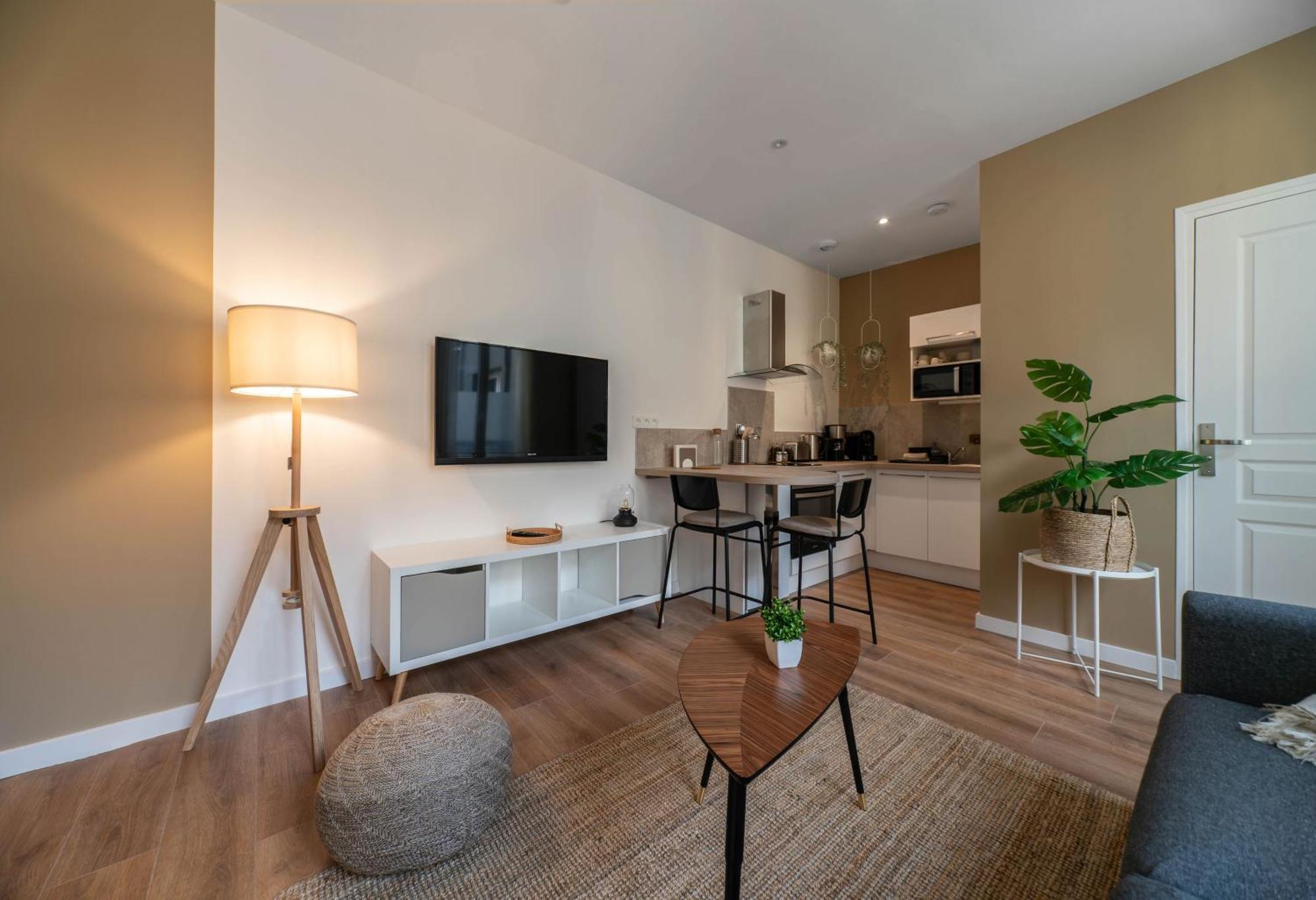 Apartment Poe-tehani - Design - Centre *